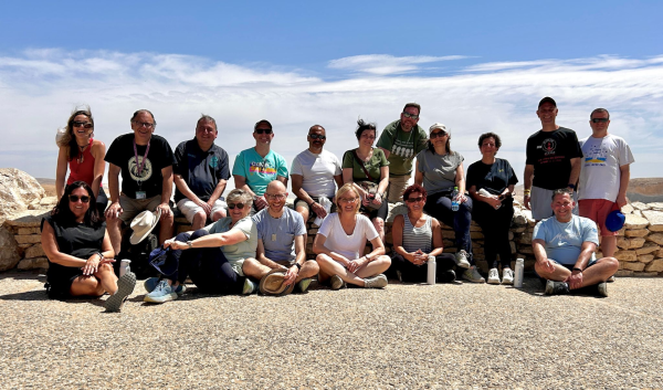 Kivunim Group 01